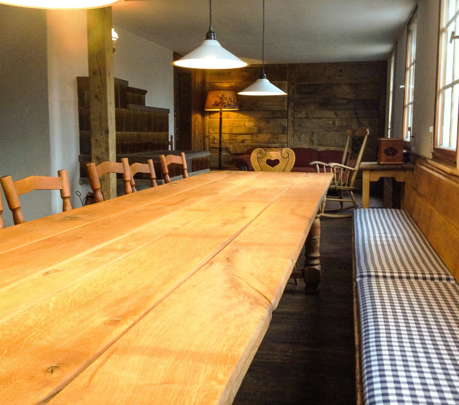 die lange Tafel bietet Platz für alle